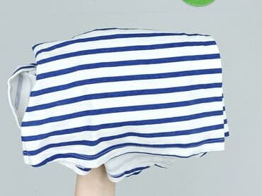 t shirty z czerwonem napisem: FB Sister, Women`s T-shirt, size S (EU 36) — 5