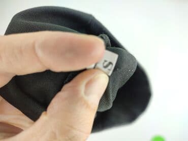 sukienki i garsonki na wesele: Сукня жіноча, розмір S — 4