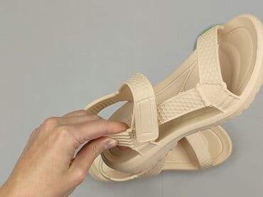 buty do biegania szerokie w palcach: Sinsay, Босоніжки жіночі, розмір 36 — 6