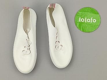 biale trampki mustang: Sneakersy damskie, rozmiar 39 — 2