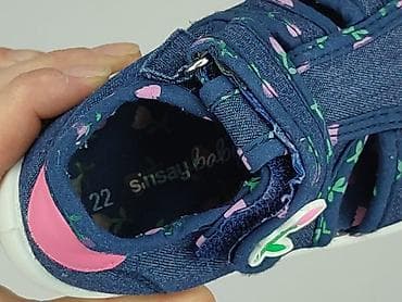 reebok bluza: Sandałki 22, Używany — 4