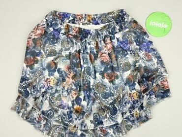 krótkie spodenki w kwiaty: Szorty damskie, rozmiar One size — 2