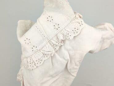 biale bluzki z bufiastymi rekawami: Bluzka damska, rozmiar One size — 6