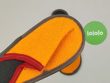 жіноче взуття польща: Slippers for women, 40, condition - Perfect — 4