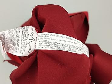 czerwony plaszcz: Bershka, Płaszcz damski, rozmiar XS — 5