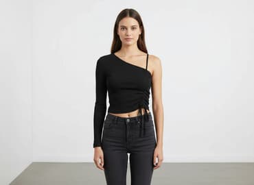 Women`s top, size M at lalafo.pl Women`s top, size M