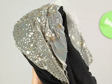 bluzki damskie z aplikacjami: Women`s top, size One size — 7