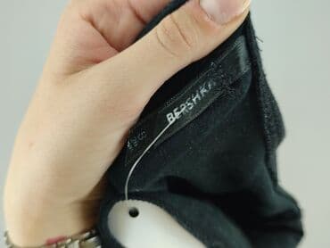 obcisła sukienka czerwona: Bershka, Women`s dress, size S (EU 36) — 4