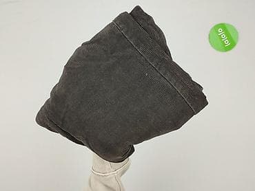 pull and bear szorty: Spodnie dla mężczyzn, rozmiar L — 6