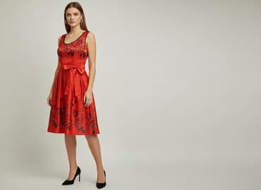 czerwona sukienka w litere a: Women`s dress, size S — 1