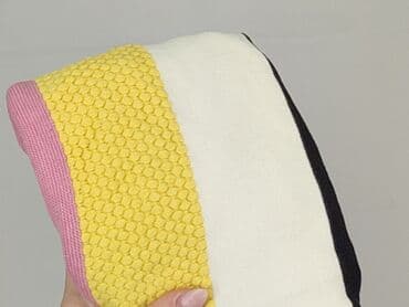 eleganckie bluzki wyszczuplające: Sweater, H&M, 10 years, 134-140 cm, condition - Very good — 6