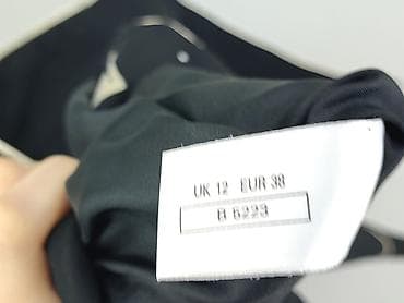 pull and bear kurtka czarna: Marynarka damska, rozmiar S — 5