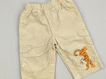 spodnie woskowane pull and bear: Shorts, Disney, 3-6 months, condition - Very good — 1