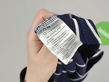 top marks: Women`s top, size M — 5