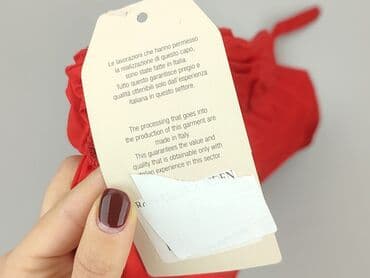 sukienki z asymetrycznym dołem: Bluzka damska, rozmiar S — 4