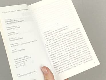 Książki: Książka, gatunek - Powieść, stan - Idealny — 4