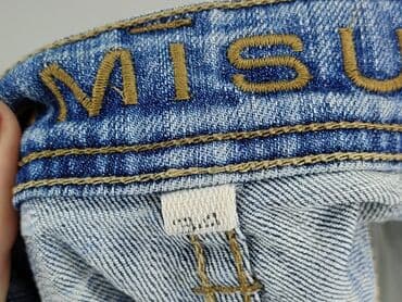 krótkie spodenki i nogi z cellulitem: Amisu, Szorty damskie, XS — 4