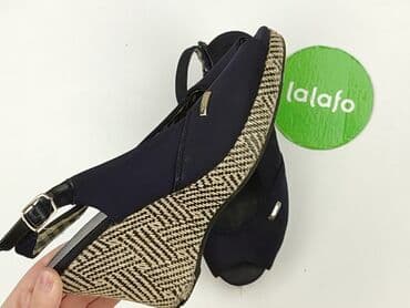 sukienka i sandały na koturnie: Sandały damskie, rozmiar 37 — 5