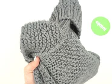 h: Tube scarf, Female, condition - Very good — 4