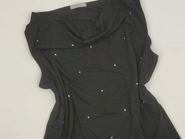 Marks & Spencer, Women`s T-shirt, size XL (EU 42)