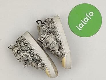 koszulki fruit of the loom hurt: Trampki Clarks, 22, Używany — 3