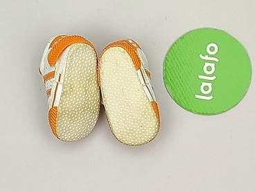 flared jeans: Buciki niemowlęce, 15 i mniejsze, stan - Bardzo dobry — 3