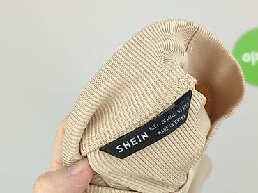 pull and bear bezrekawnik: Shein, Top damski, rozmiar L — 5