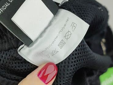 born2be klapki z futerkiem: Umbro, Szorty dla mężczyzn, rozmiar L — 6