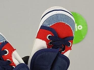 converse 46: Buciki niemowlęce, 15 i mniejsze, stan - Bardzo dobry — 4
