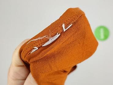 reserved boxy: Women`s T-shirt, size S — 4