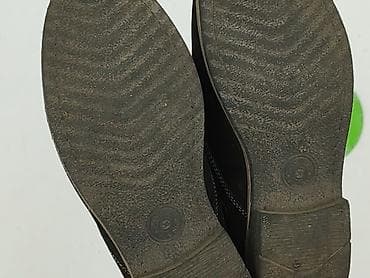 winylowe sandaly: Półbuty damskie, rozmiar 38 — 4