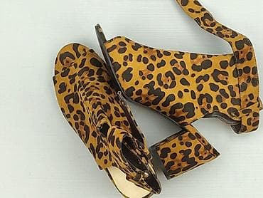 pull and bear mokasyny: Sandals for women, size 39 — 1