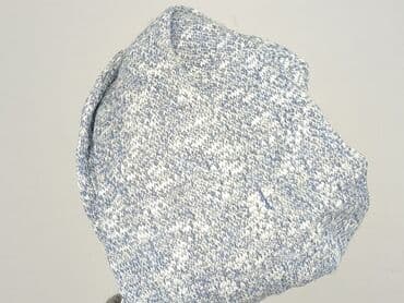 c and a sweter: Women`s sweater, size S — 6