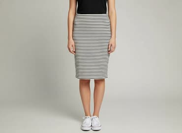 spódniczka tenisowa stradivarius: Stradivarius, Women`s skirt, size S — 1