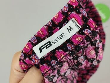 ładne krótkie spodenki: FB Sister, Szorty damskie, rozmiar M — 4