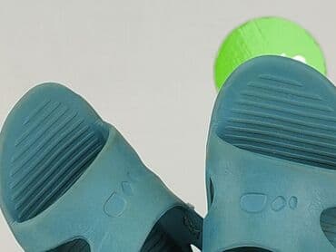 sandały czarne vices: Klapki 26, Używany — 6