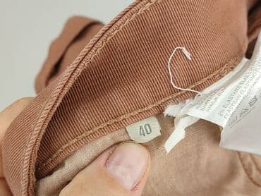 krótkie dopasowane spodenki: CKH Clockhouse, Shorts for women, size L (EU 40) — 5