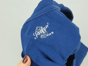 t shirt old navy: Jadyn B, Women`s T-shirt, size M — 7