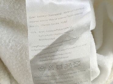 kurtki zimowe guess: Cap, condition - Very good — 4