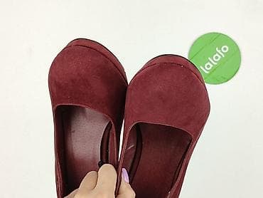 buty uzywane: Półbuty damskie, rozmiar 39 — 6