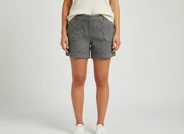 krótkie spodenki dla 50 latki: F&F, Szorty damskie, rozmiar XL — 1