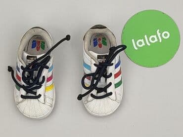kapcie do przedszkola z odkrytymi palcami: Buty sportowe Adidas, 22, Używany — 2