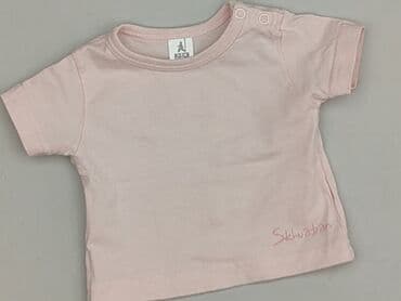 niemowlęce kombinezony: T-shirt, 1-3 months, condition - Very good — 1