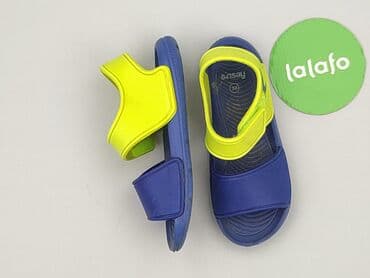 action legginsy: Sandałki 32, Używany — 3