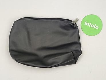 Accessories: Czarna kosmetyczka damska z zamkiem - Praktyczna kosmetyczka w — 2