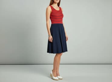 modna sukienka dla 30 latki: Women`s dress, size S — 1