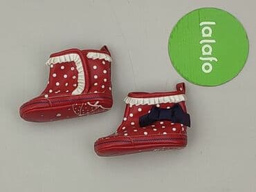 krótkie spodenki z szerokimi nogawkami: Buciki niemowlęce, Nelli Blu, 17, stan - Idealny — 2