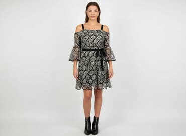 sukienki na wesele rozkloszowane z koronką: Women`s dress, size S — 1