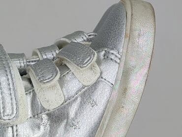 topy dla dzieci 10 lat sinsay: Buciki niemowlęce, Next, 20, stan - Bardzo dobry — 6