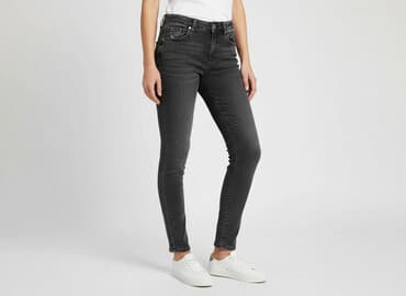 customowe jeansy: Jeansy damskie, rozmiar S — 7